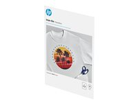 HP - A4 (210 x 297 mm) 12 unités papier transferts sur T-shirt - pour Officejet 20X, 38XX, 46XX, 52XX, 6000, 6000 E609, 6500 E709, 68XX, 7000 E809, 75XX C6050A